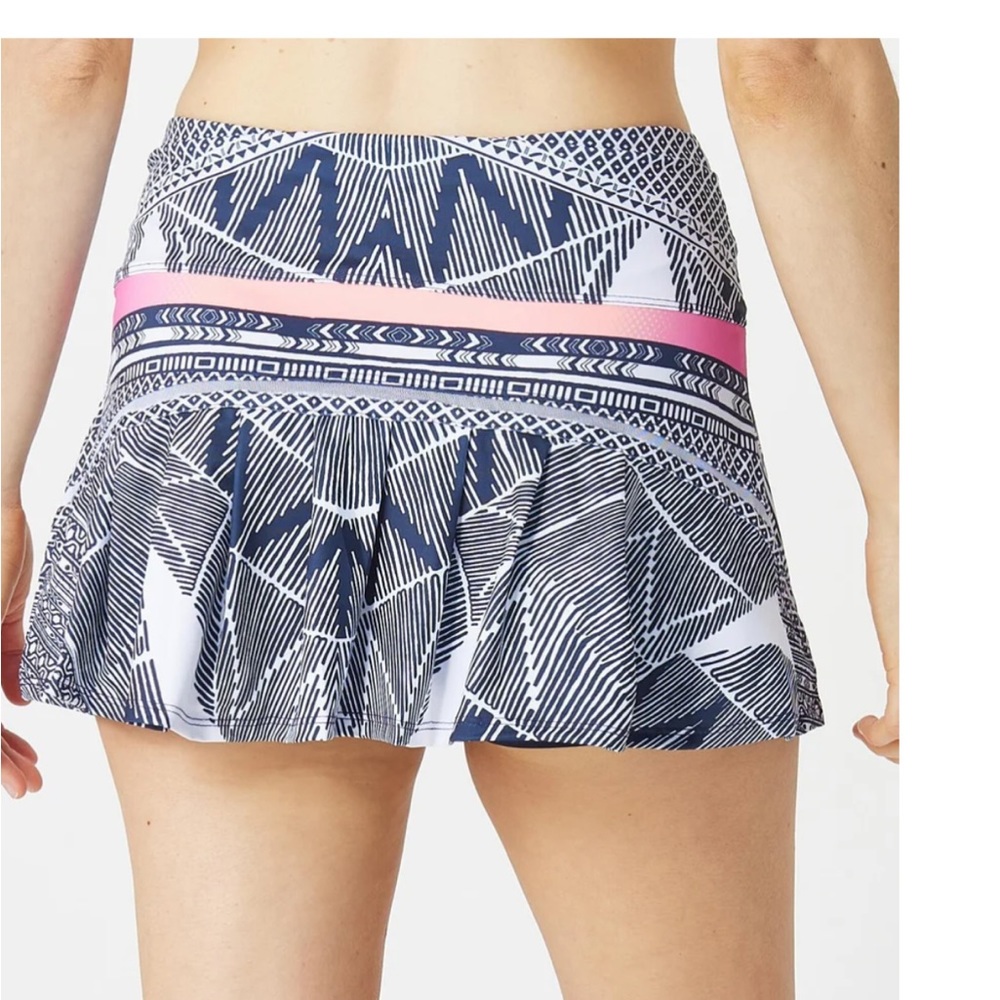 Lucky in Love Santa Fe Glow Skirt NWT!